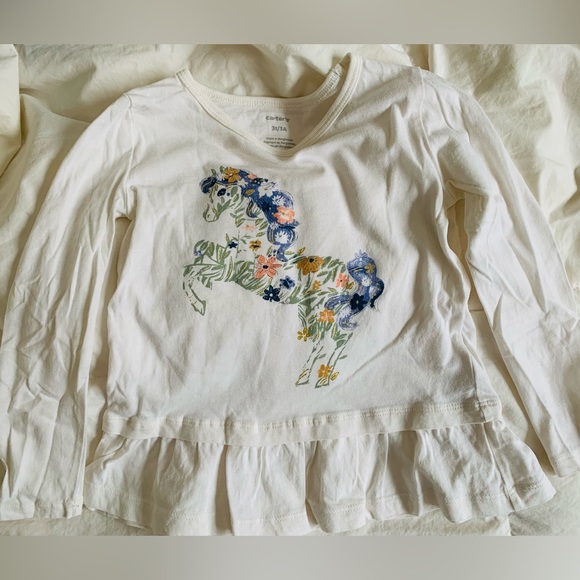 Carters 2 Long sleeve tops-size 3T/4T - Picture 2 of 3